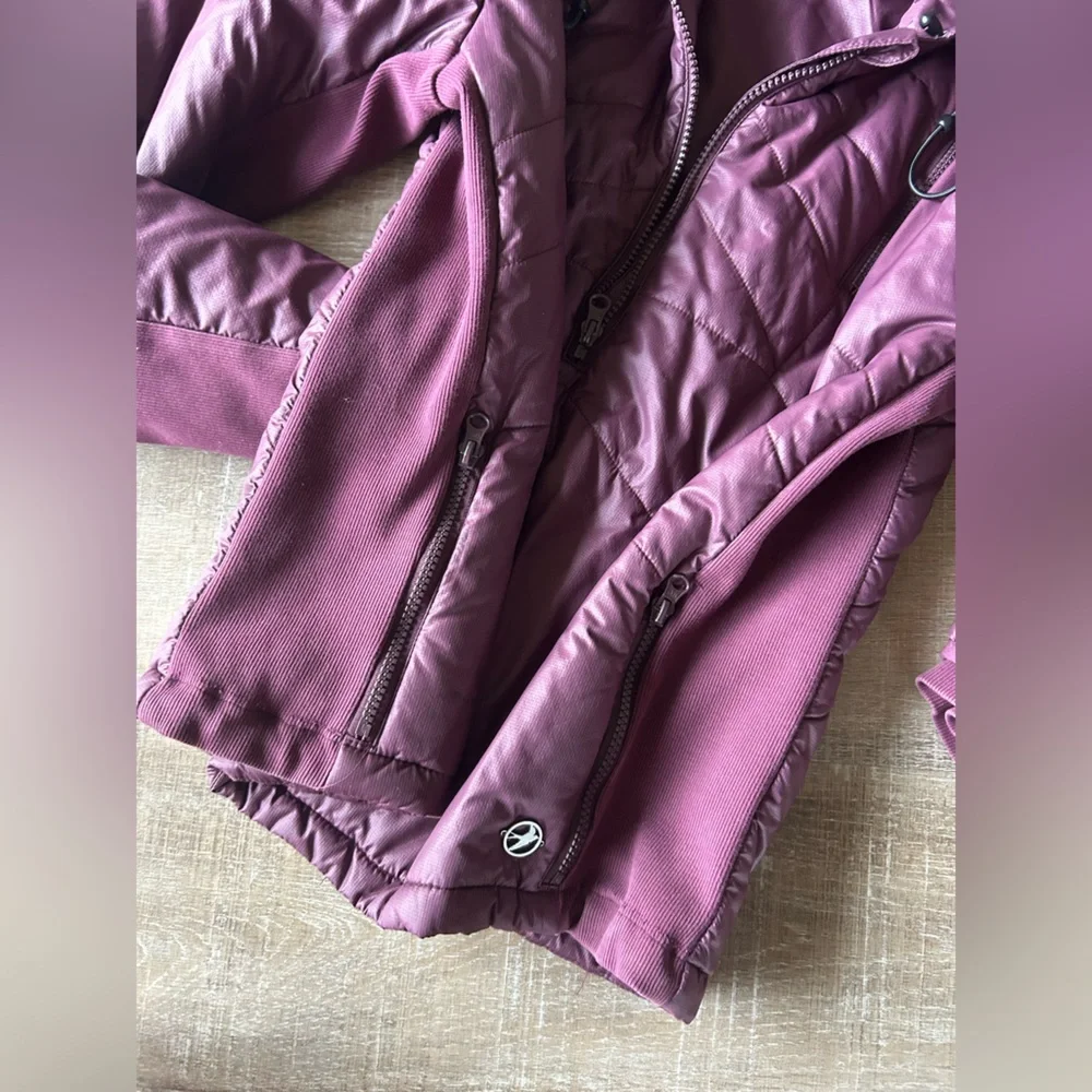 Oiselle Puffer Jacket Pullover 1/2 Zip Hooded Purple Women’s M Athleisure - Picture 9 of 16